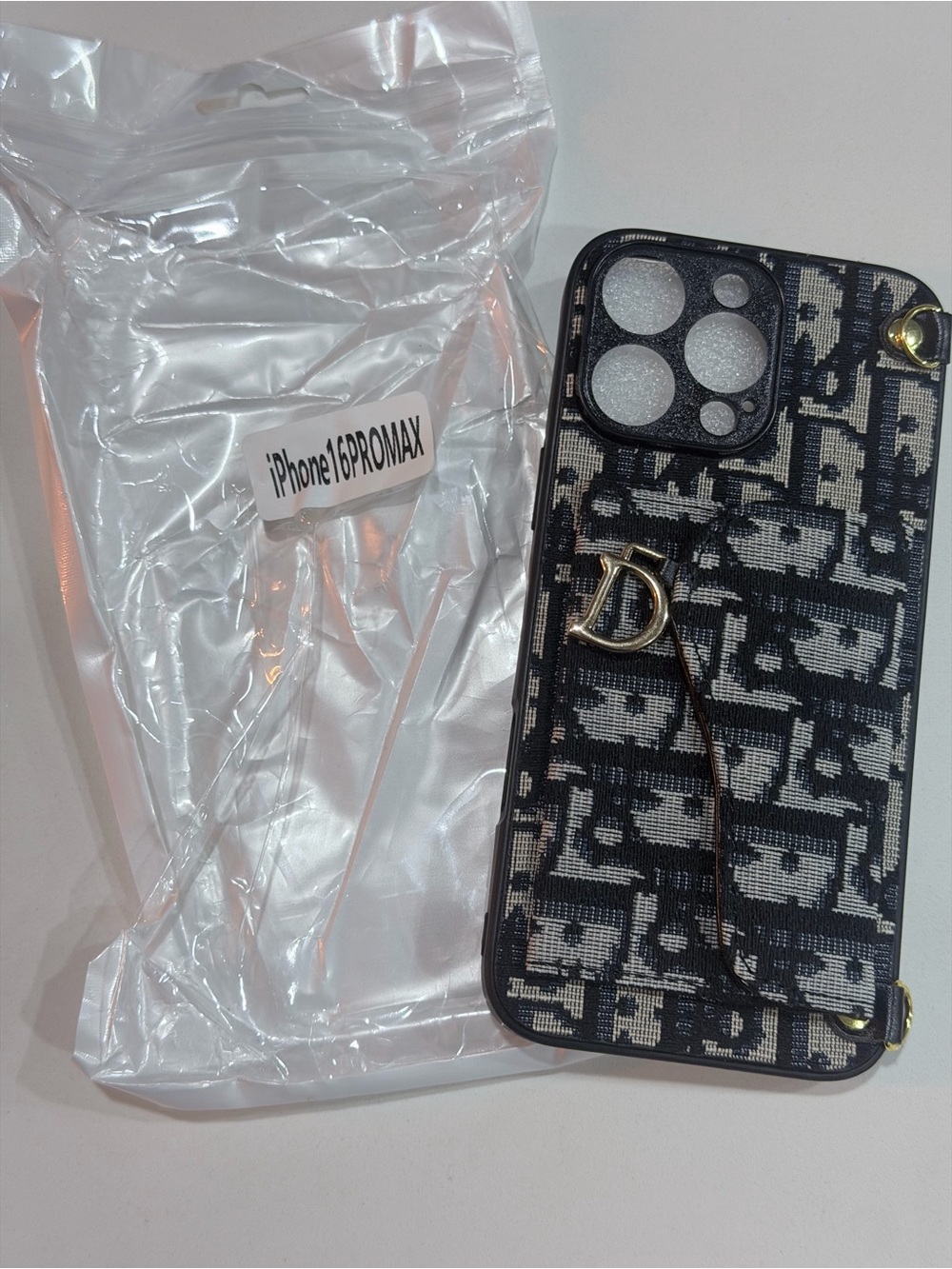 Designer-Style Black and Cream iPhone 16 Pro Max Case